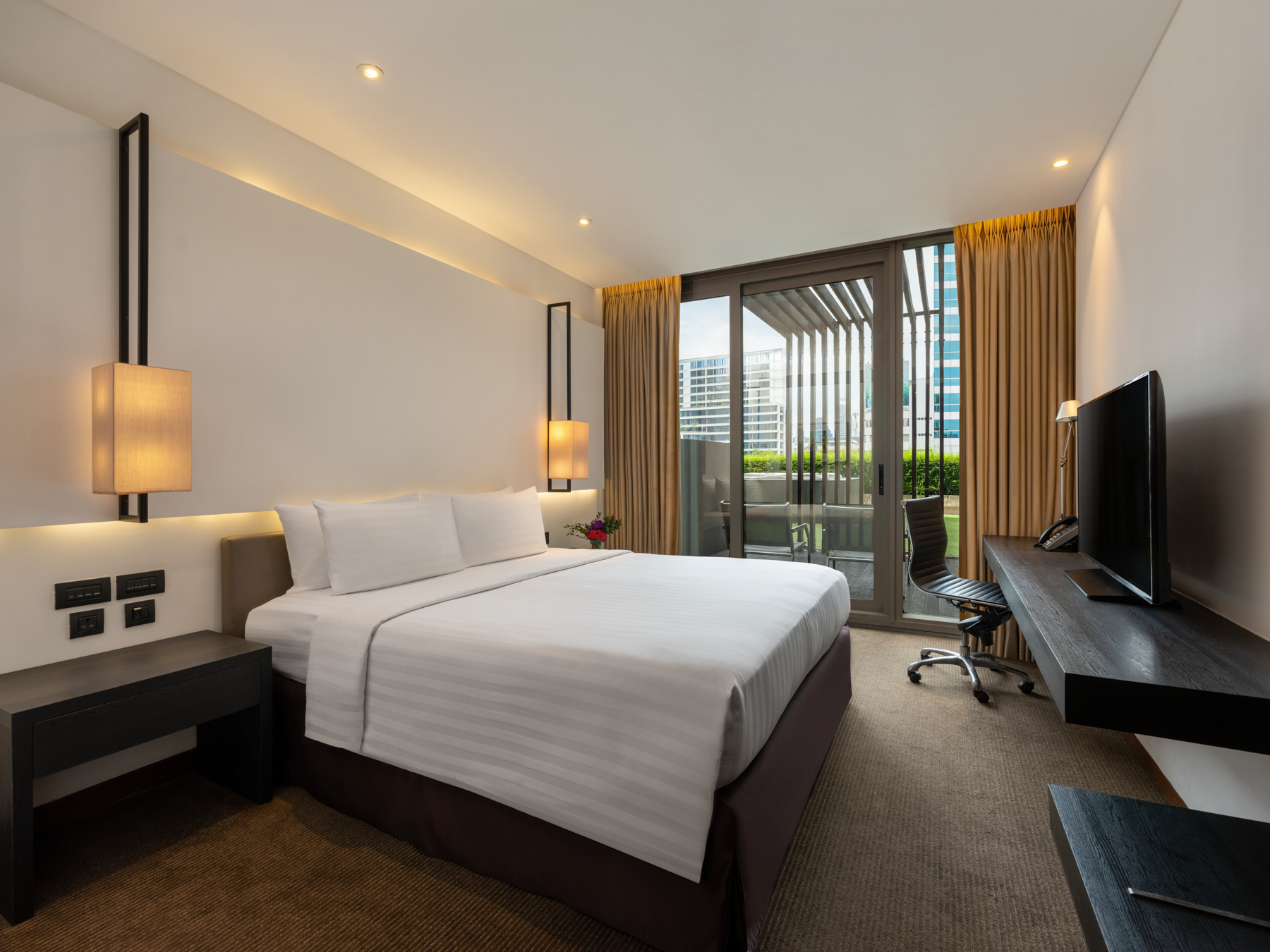 Club Cabana - 按摩浴缸、休息室入口 1