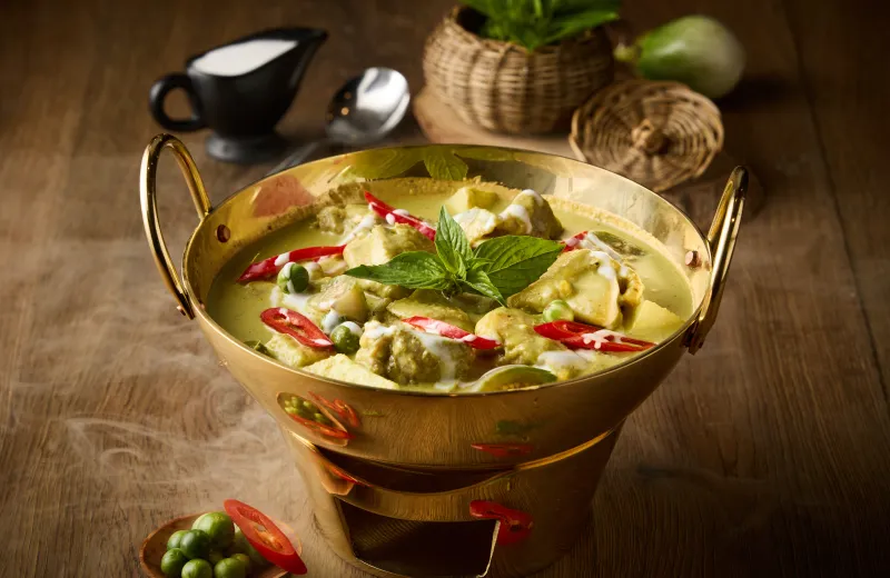 Gaeng Kiew Waan（青咖喱）