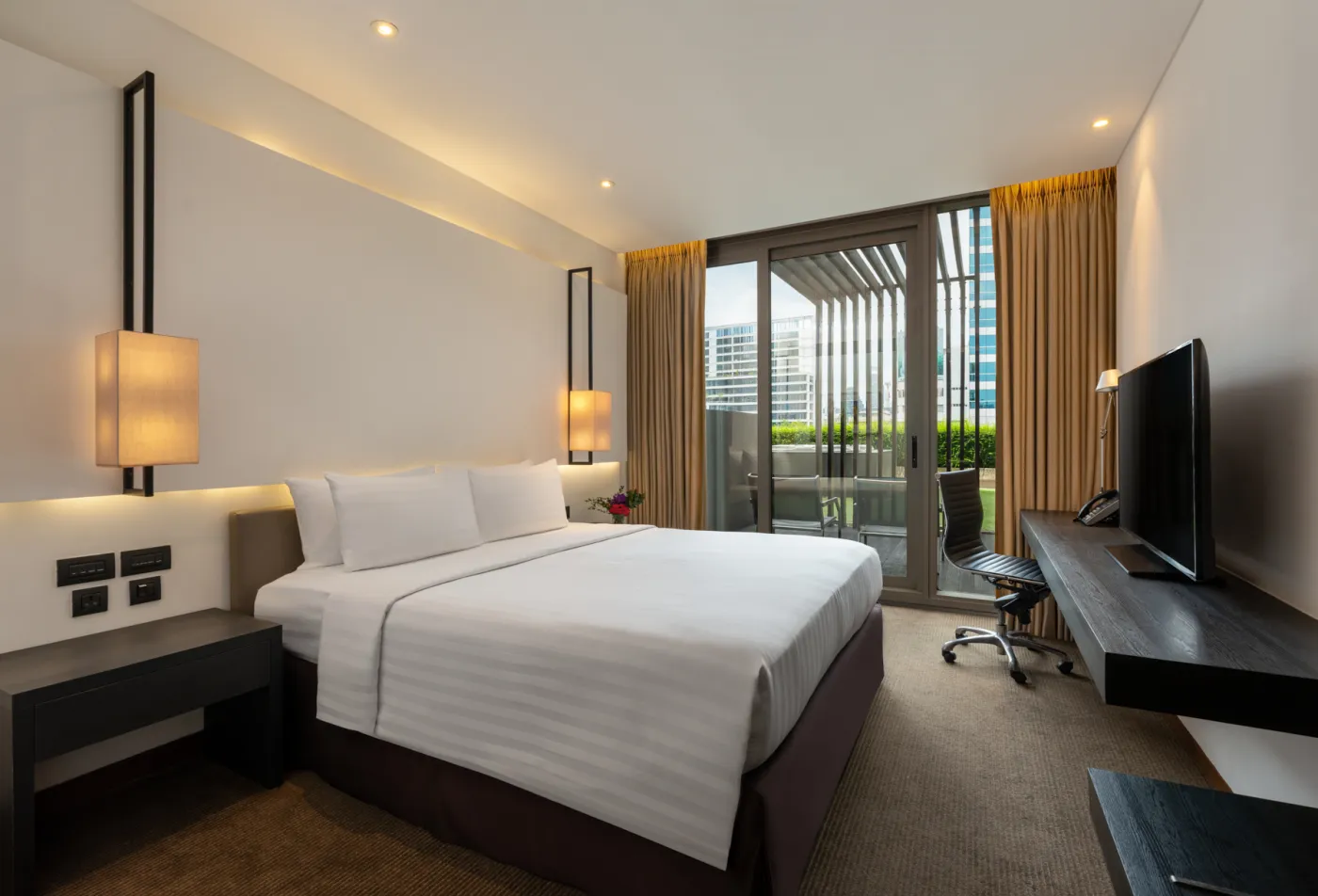 俱乐部小屋 - 按摩浴缸、休息室入口